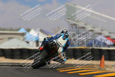 media/Oct-08-2022-SoCal Trackdays (Sat) [[1fc3beec89]]/Turn 16 (125pm)/